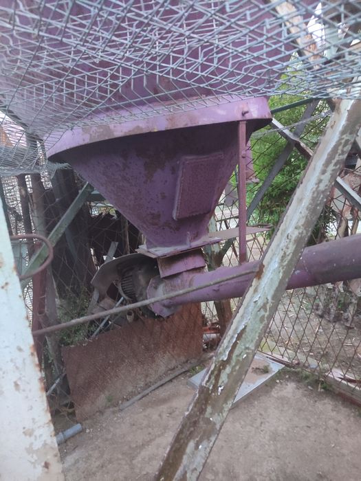 Silos paszowo zbożowy ok.16 ton