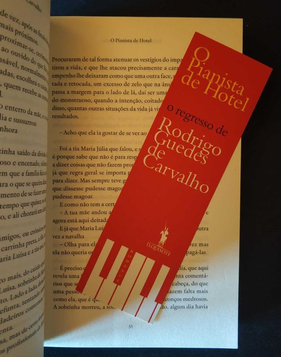 Livro "O Pianista de Hotel" de Rodrigo Guedes de Carvalho