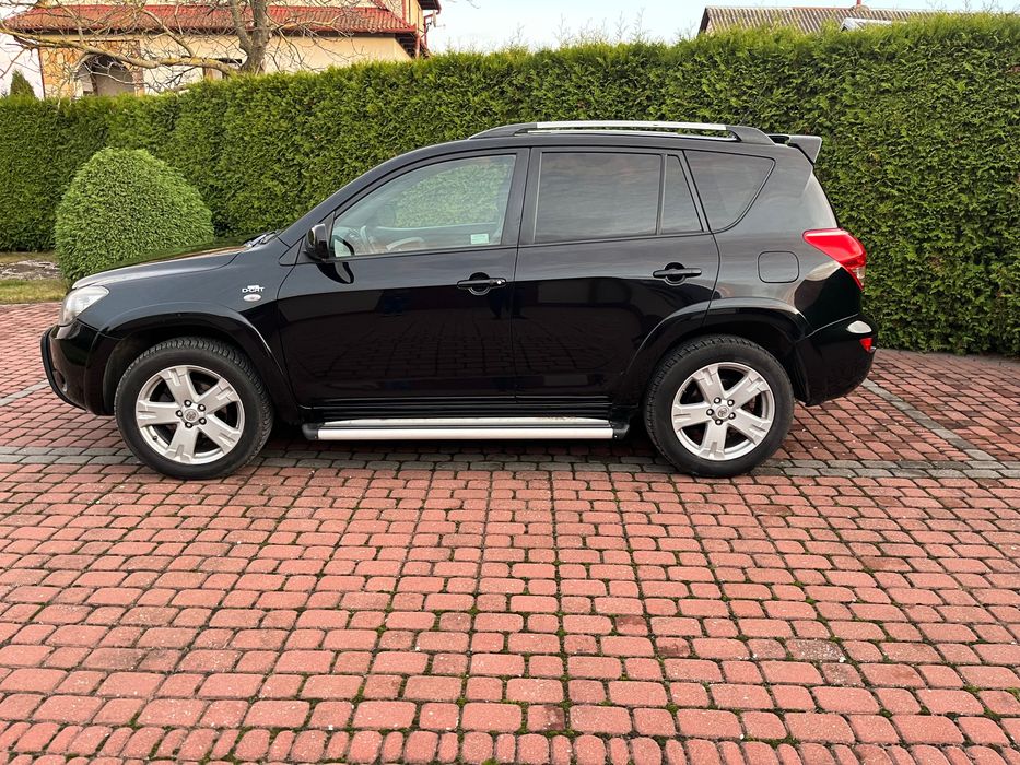 Toyota RAV4 2.2D 177km