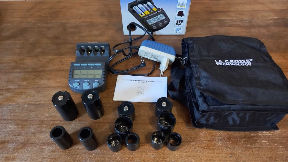 Інтелектуальний Зарядний пристрій La Crosse BC1000 700 грн. Зарядні