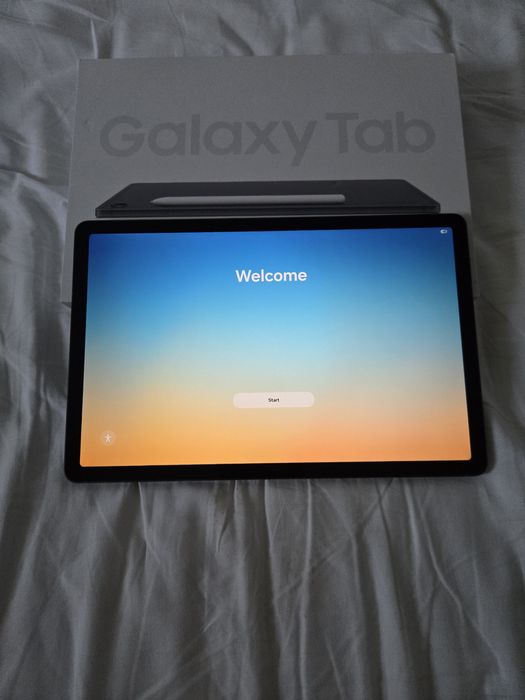 Samsung Galaxy Tab S10 Lite WiFi + S-Pen i Galaxy Watch Ultra