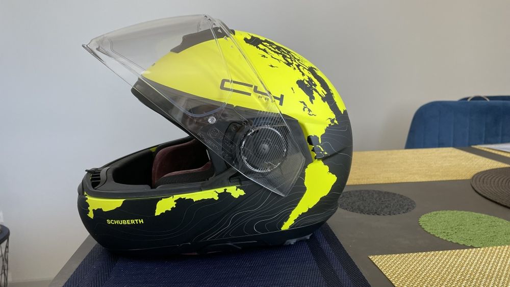 Kask motocyklowy damski Schuberth  C4 Pro