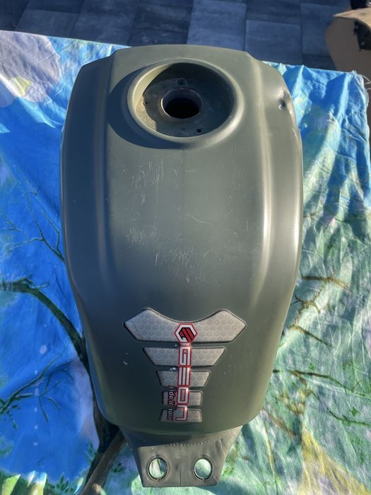 Бак Geon Skrambler 250