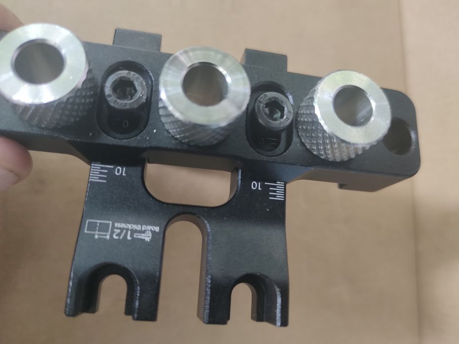 Кондуктор меблевий під мініфікс та комфірмат