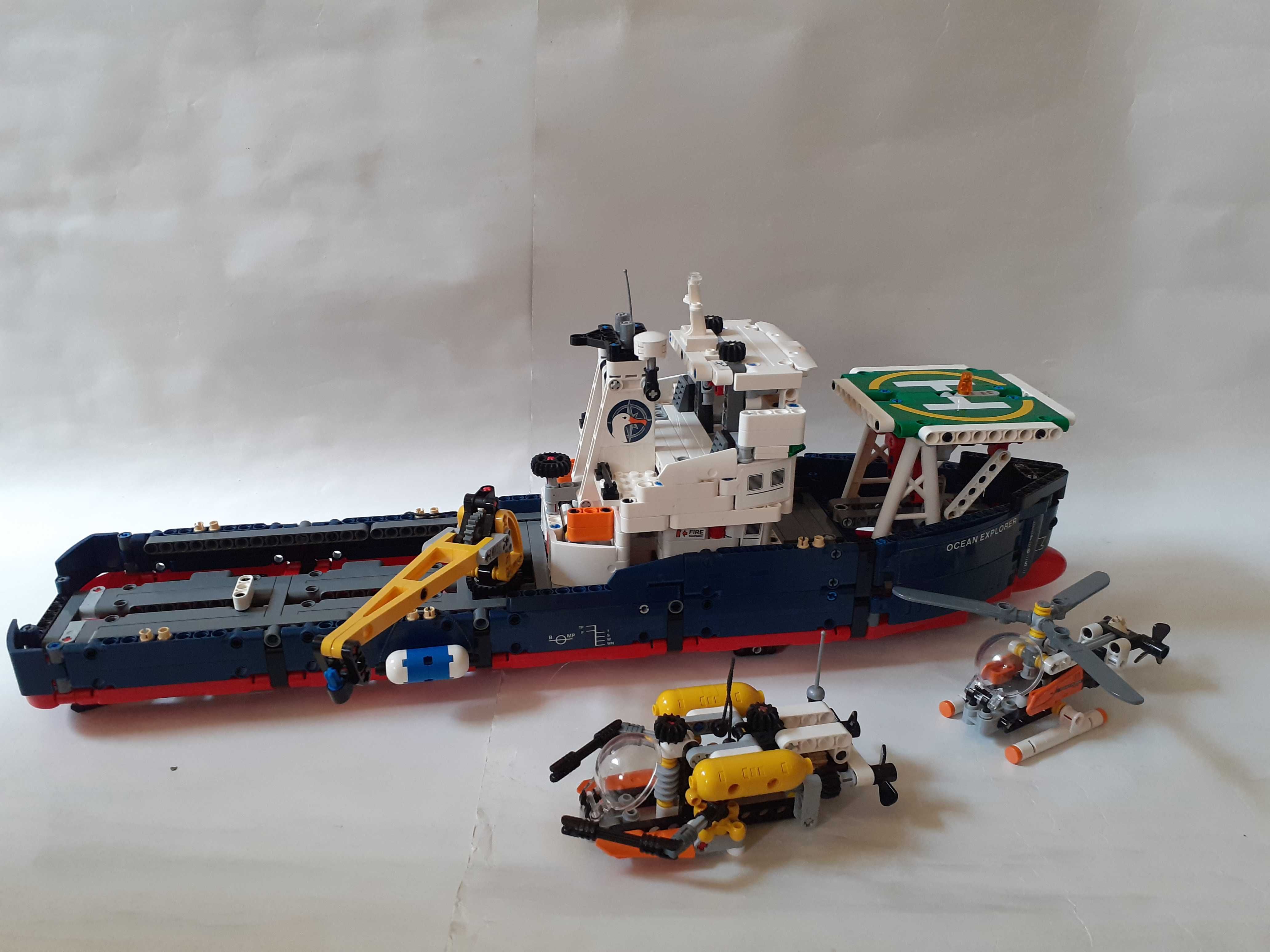 Lego Technic - Statek badawczy - Ocean Explorer Dąbrowa • OLX.pl