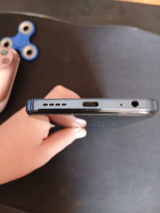 Sprzedam telefon infinix hot 40 i
