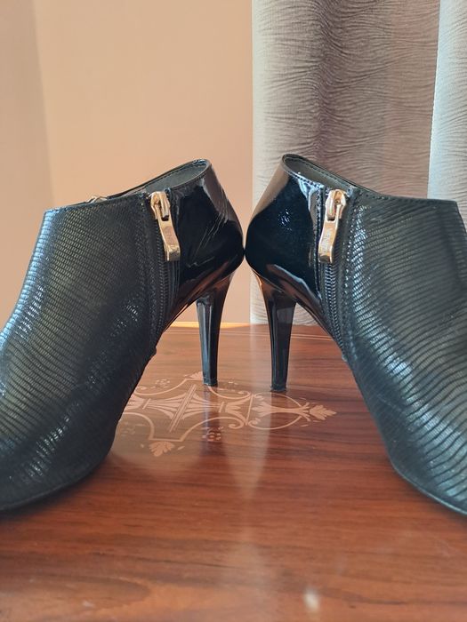 Botki na szpilce Venezia