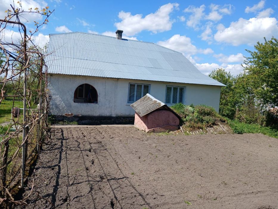 Продаж будинку с. Немилів ( Червоноградський р-й)