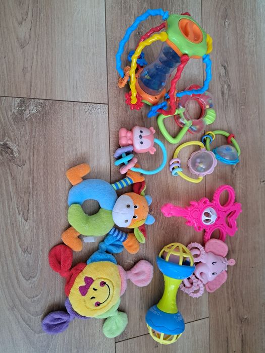 Grzechotki, używane czyste w bardzo fobryn stanie