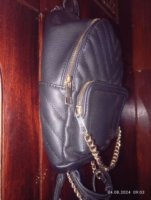 Рюкзак маленький.