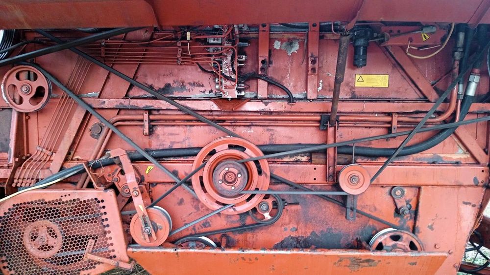 Продам комбайн Лаверда 3900