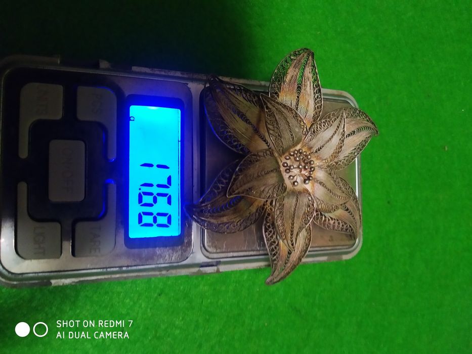 Винтажная большая серебряная брошь.Европа.