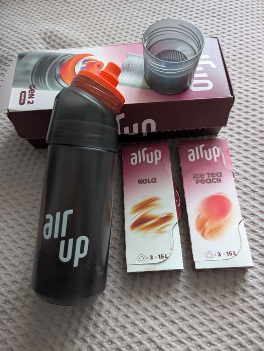 Пляшка для води AIR UP