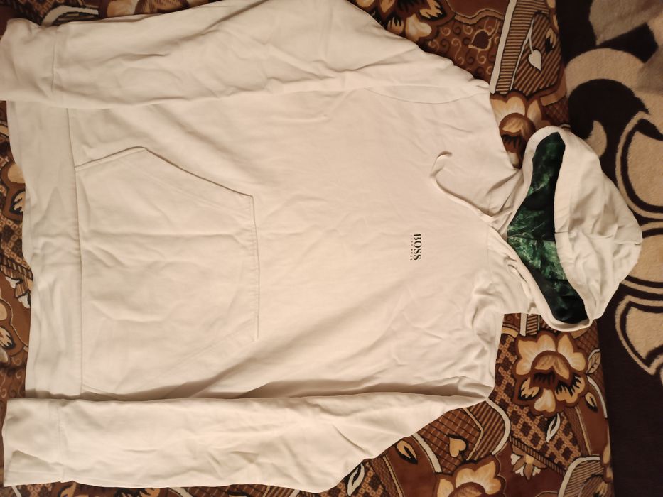 Худі від бренду Boss