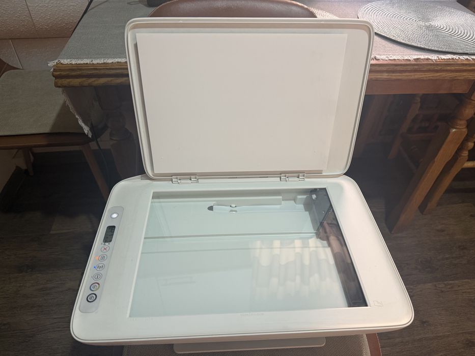 Принтер HP DeskJet 2620 print scan copy