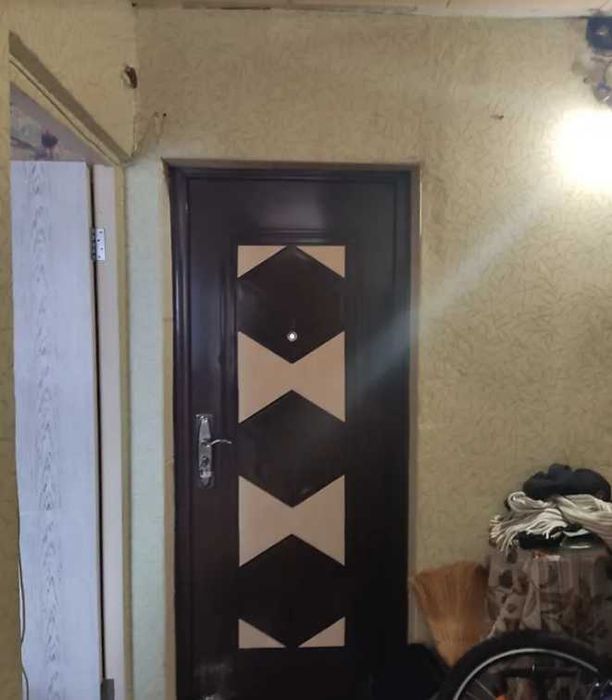 Продам 1 к кв,30 м кв, пр. Юбилейный