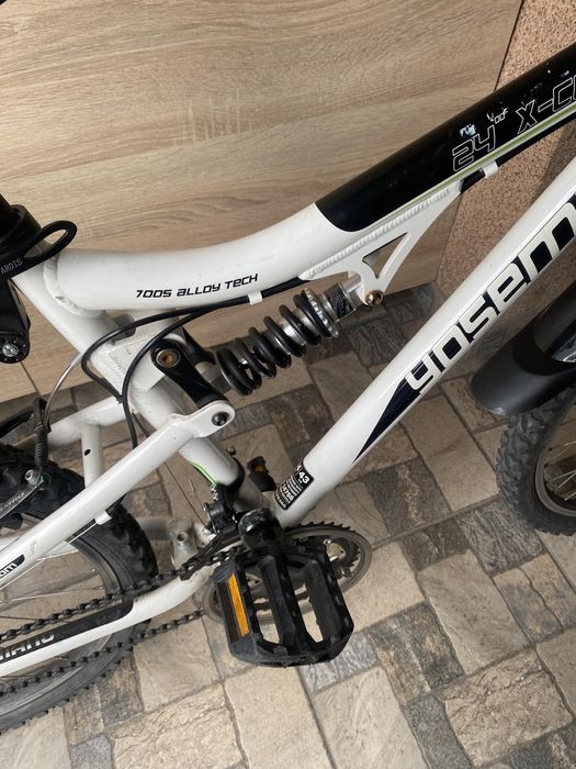 Велосипед yosemite  x- contry