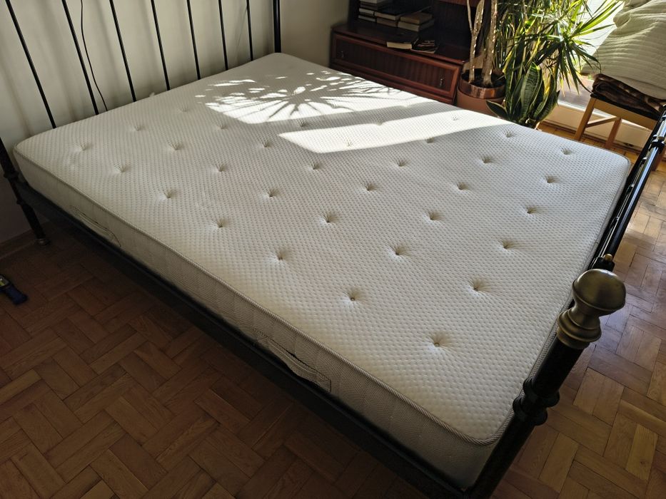 Łóżko kompletne metalowe IKEA Svelvik 160x200 + materac Hesseng + inne.