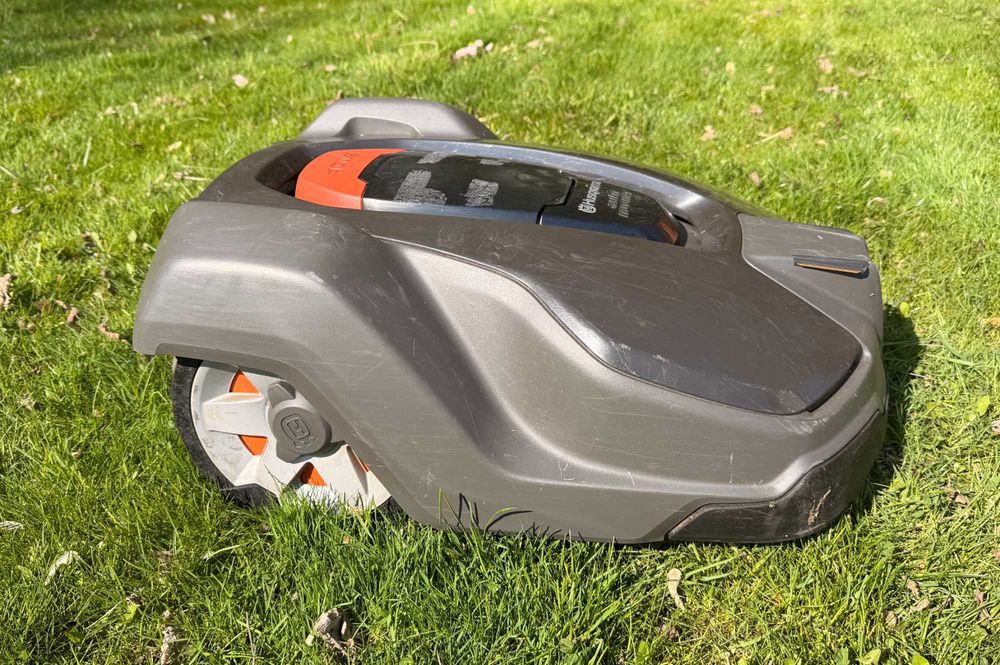 Husqvarna Automower 430X - robot koszący, serwisowana u producenta husqvarna Automower 430X - kosiarka autonomiczna robot