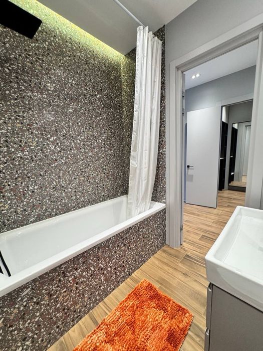 Сдам 4 ком квартиру ЖК Виктори холл Победа Прибрежный сквер