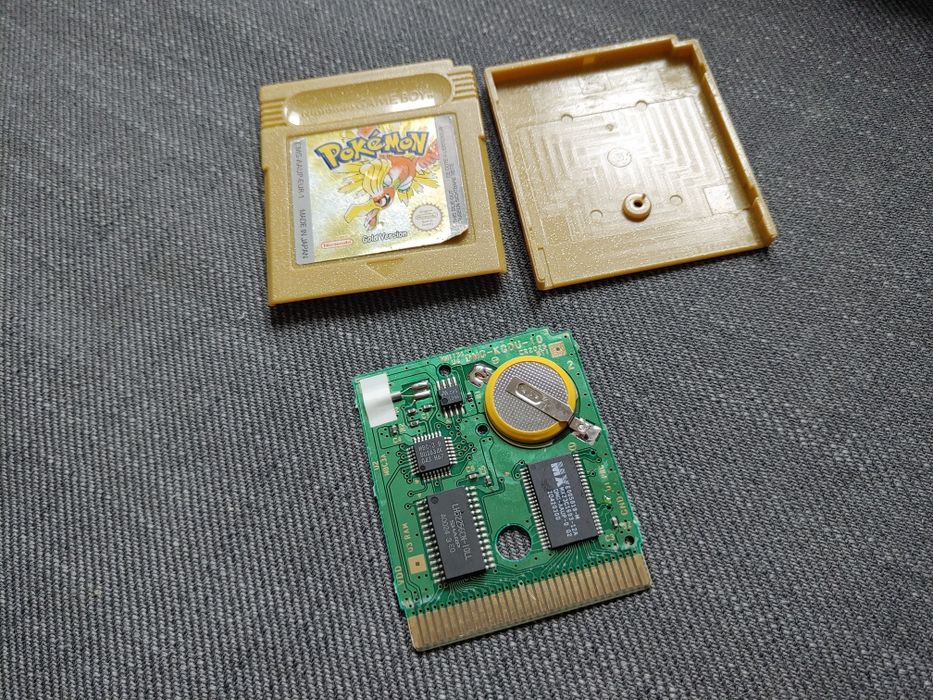 Pokemon Gold (GBC)