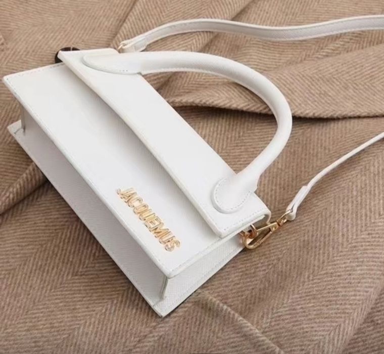 Розпродаж! Сумочка Jacquemus Le Chiquito Premium біла
