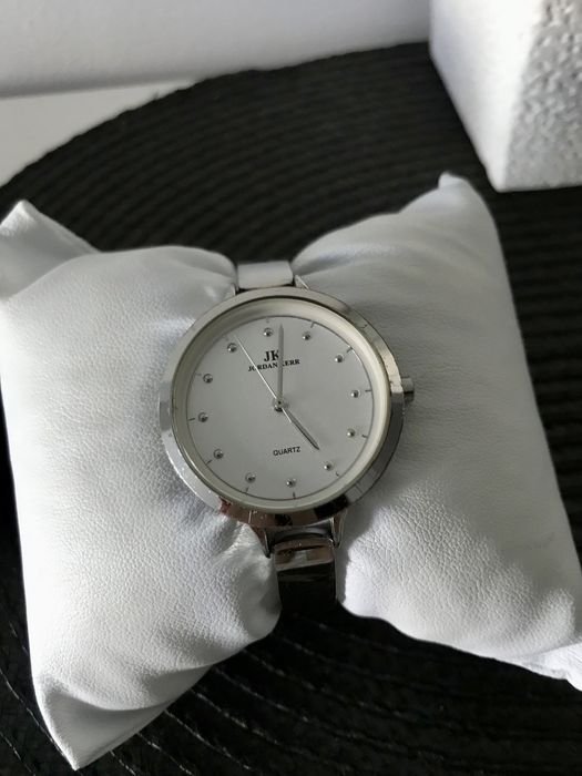 Zegarek damski na bransolecie Jordan Kerr