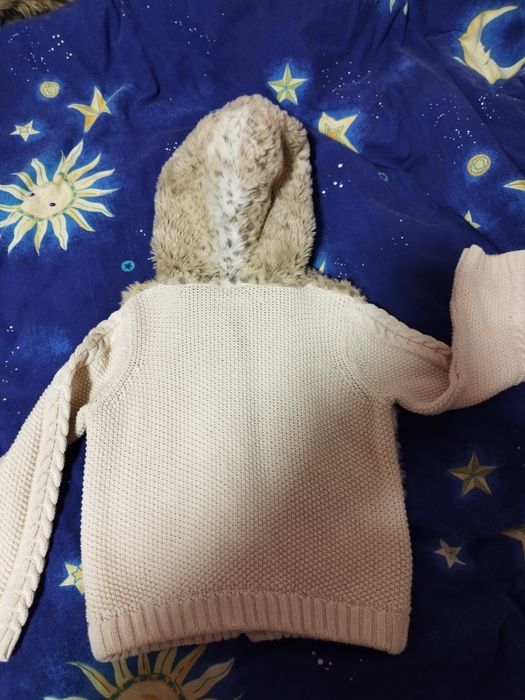 Sweterek dla dziewczynki