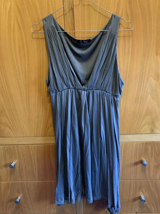 Conjunto de 2 vestidos leves sem mangas
