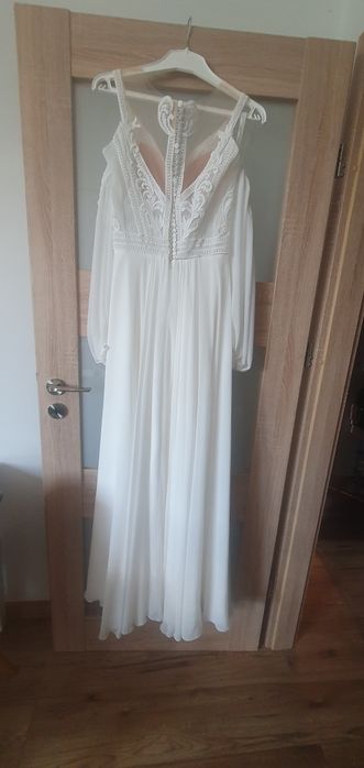 Jak nowa suknia ślubna