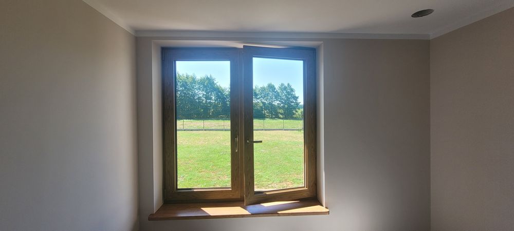 Malowanie nowych domów, domów, mieszkań