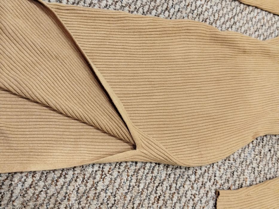 Длинное обтягивающие платье