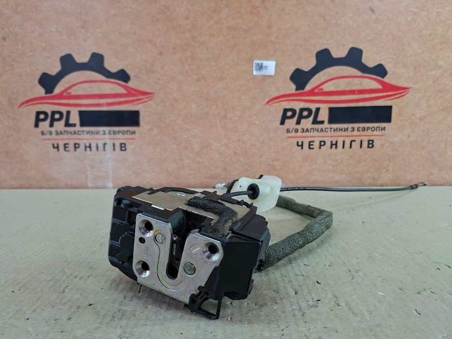 Nissan Qashqai J10 2006-2013 Замок двери передний правый 3 pin