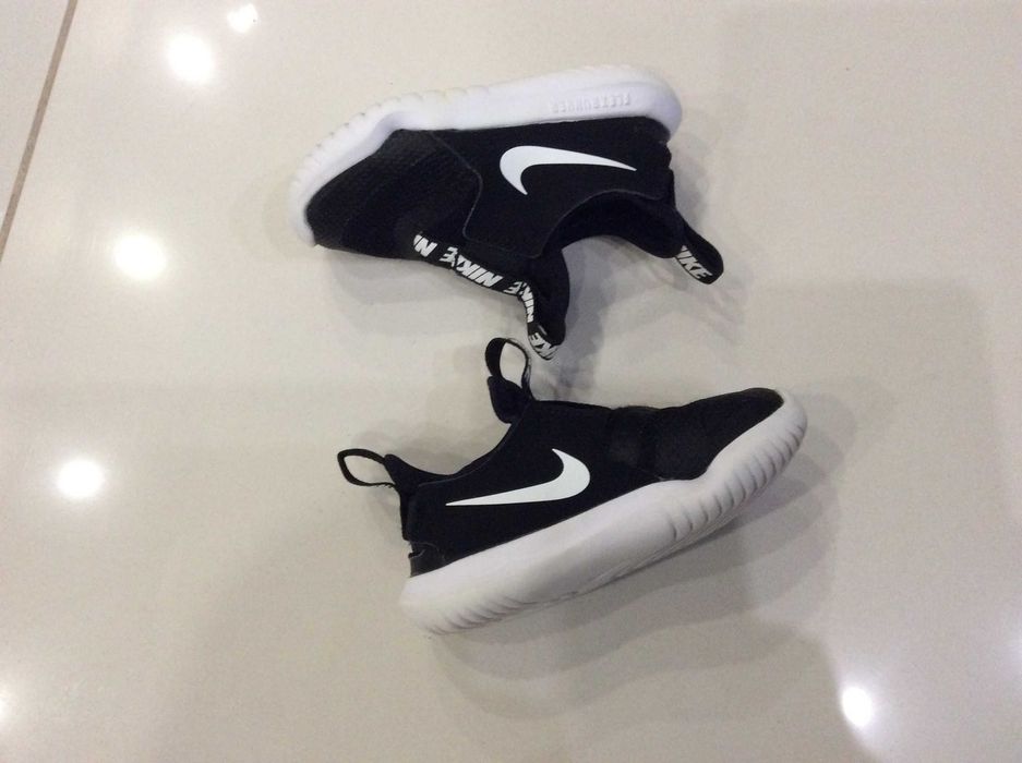 кроссовки Nike (Indonesia) 22.5 р.