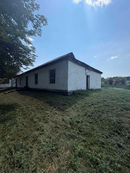 Комерційне приміщення, с. Бужанка, Звенигородський район, Черкаська обл.