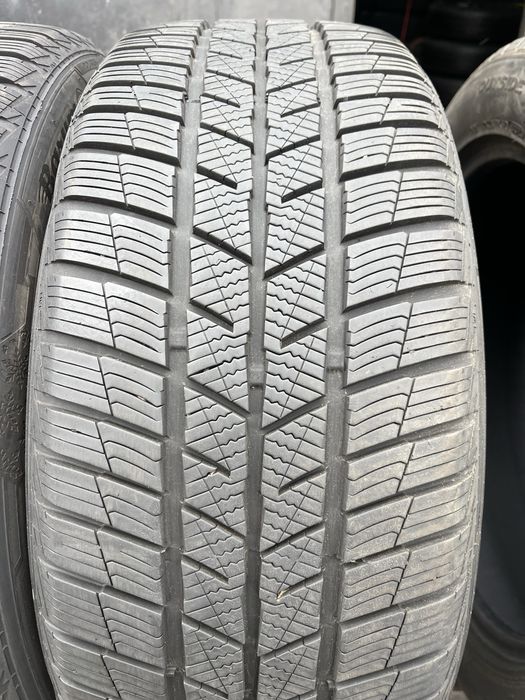 Шини 235/50/19 Barum Polaris 5 зима 2шт 7,8мм Франція