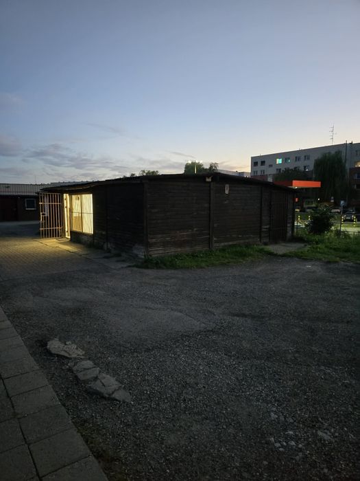 Kiosk  handlowy na sprzedaż