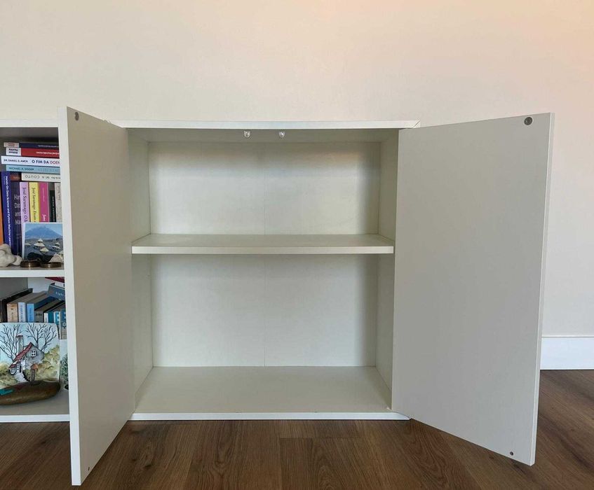 Armário IKEA EKET Branco com 2 Portas – Com ou Sem Pés