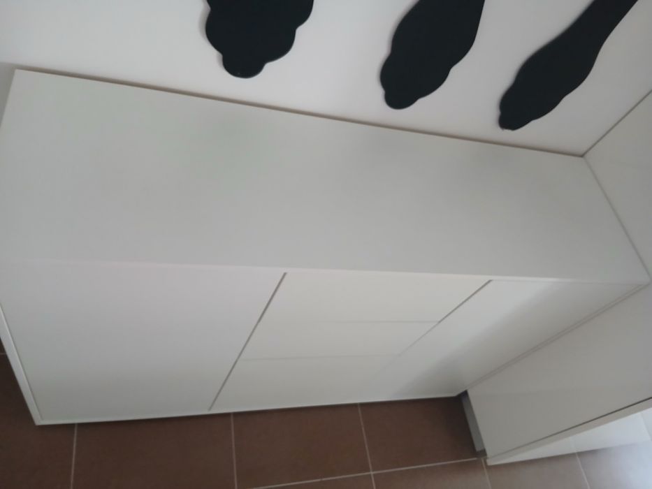 Aparador Branco gavetas e portas