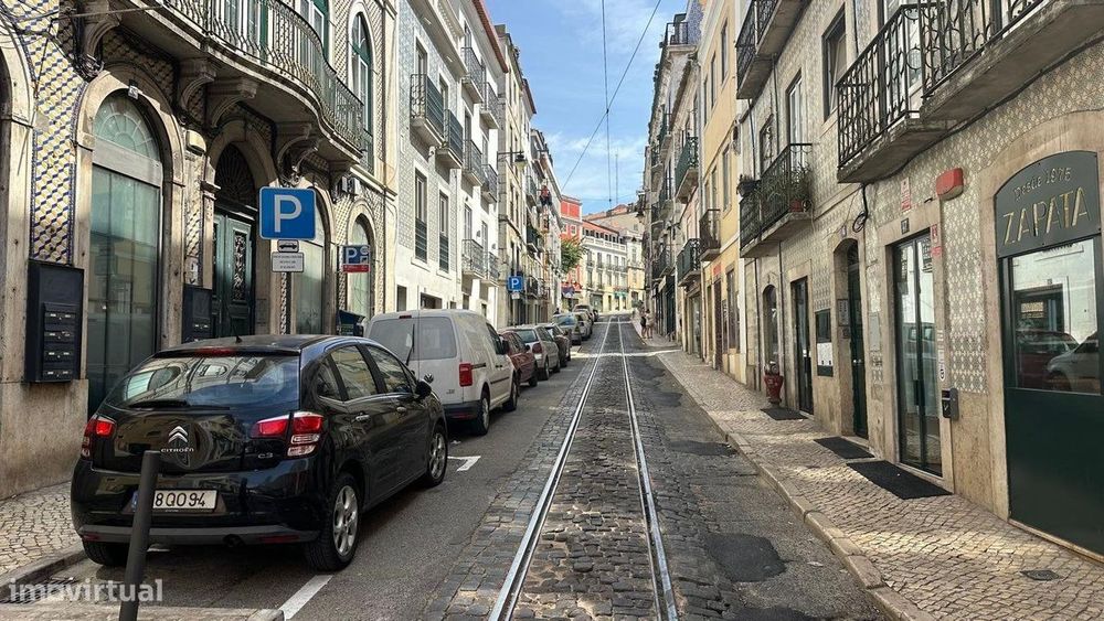 Apartamento Moderno no Centro Histórico de Lisboa — Misericórdia, Lisboa