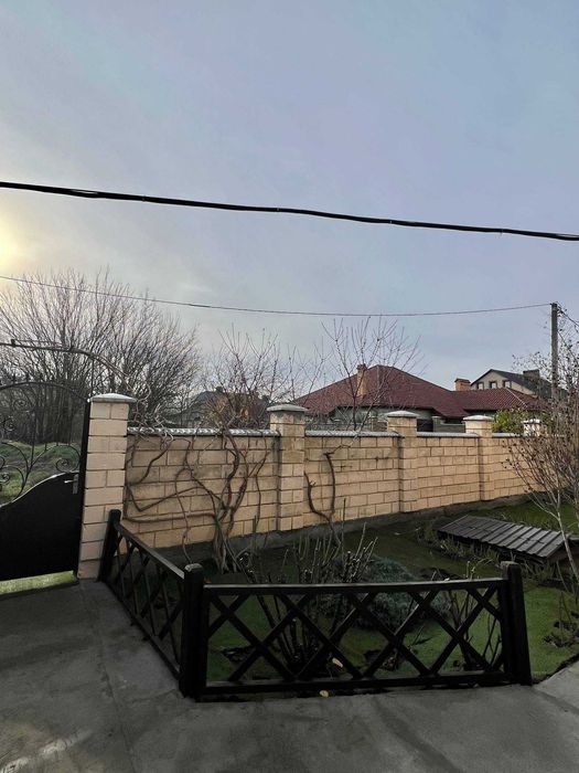 Продам дом в Фонтанке с ремонтом