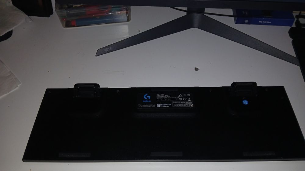 Logitech G915 wireless lightspeed