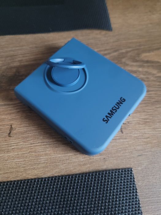 Etui do z flip 6 nowe