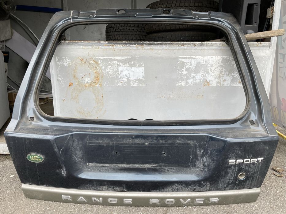 Renge Rover sport. Задня ляда без скла. 2006 г.