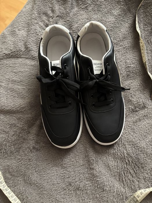 Meskie buty sportowe