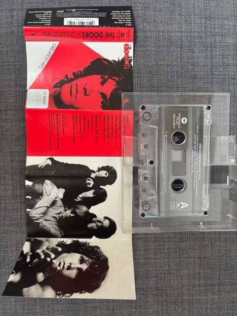 9 oryginalnych kaset magnetofonowych / kompaktowych
