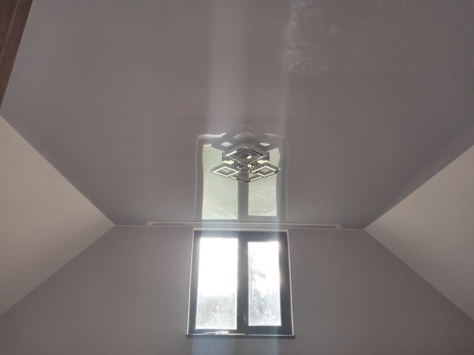 Натяжні стелі (Потолки)