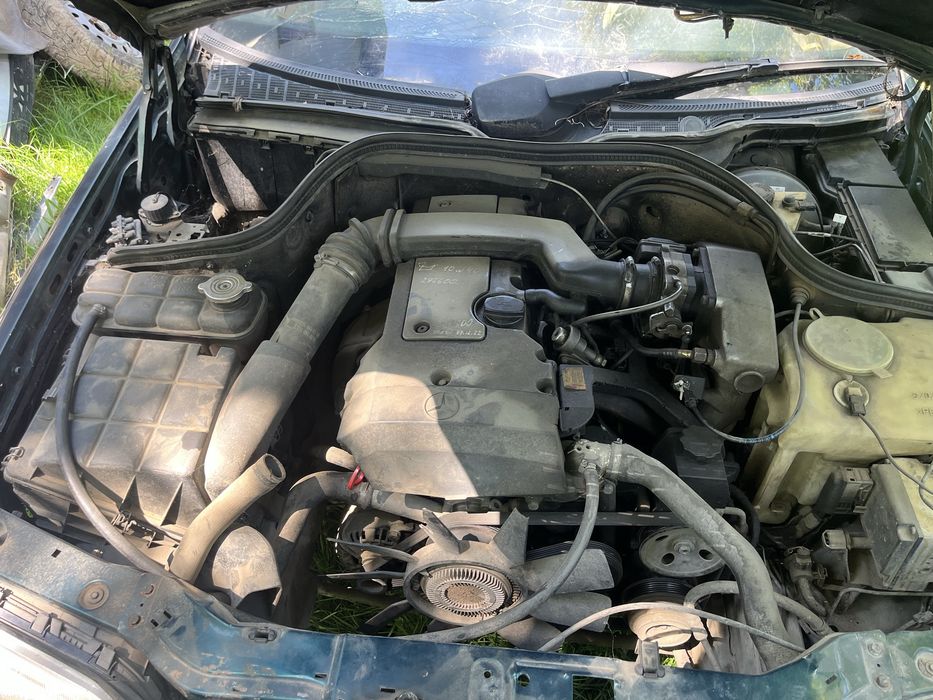 По запчастинам Mercedes c180 w202