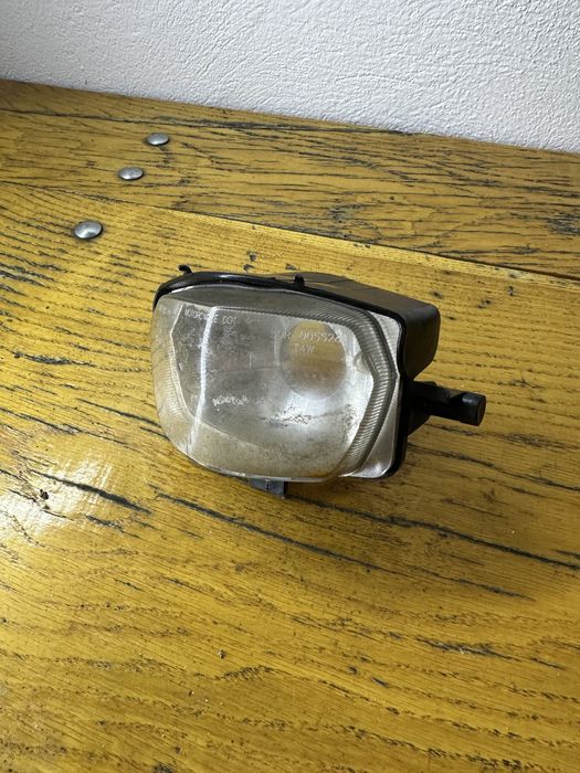 Lampa przód reflektor Yamaha XT125