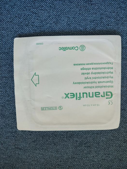 Granuflex opatrunek hydrolipidowy 15x15cm nowy